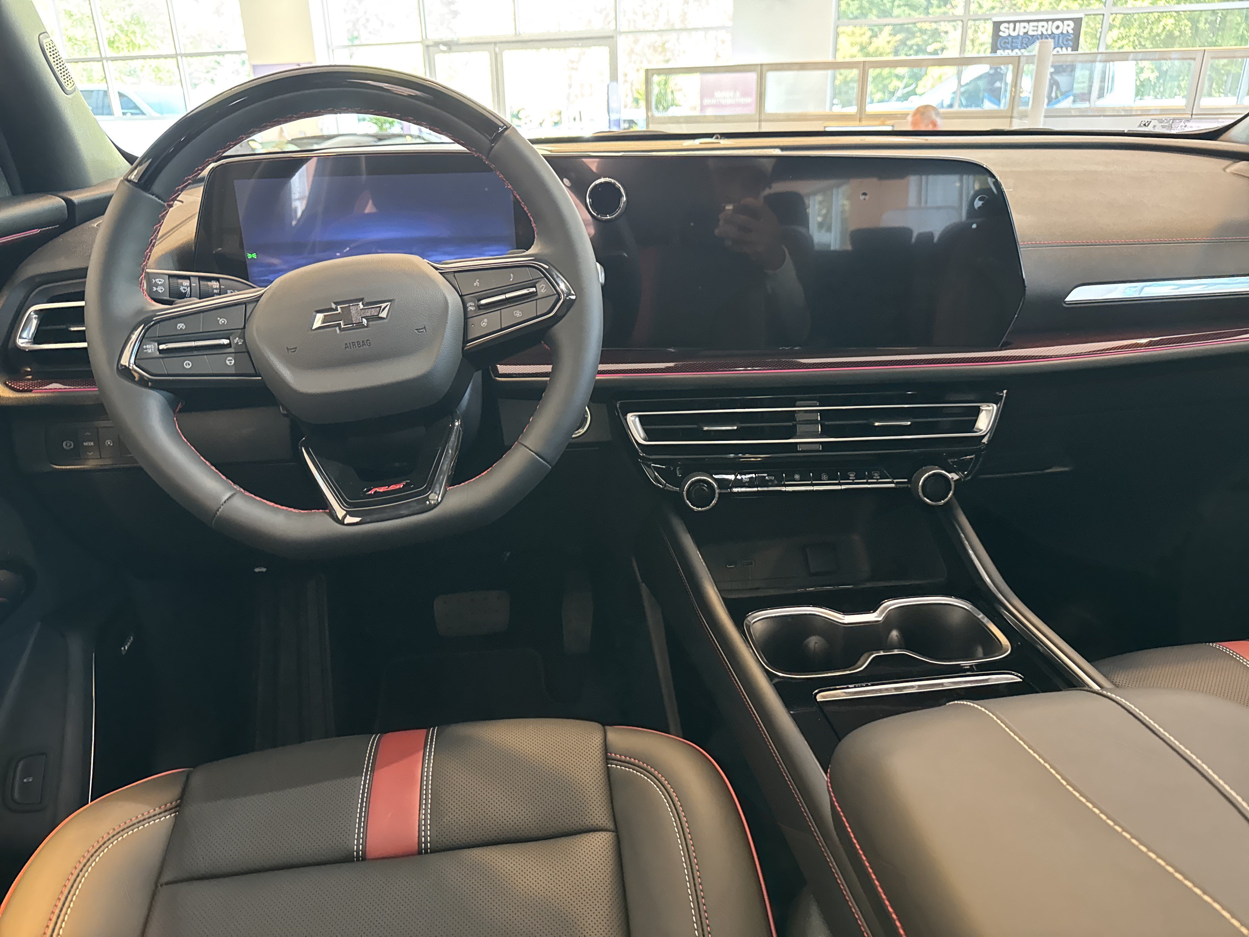 New 2027 Chevrolet Traverse RS FWD image 24