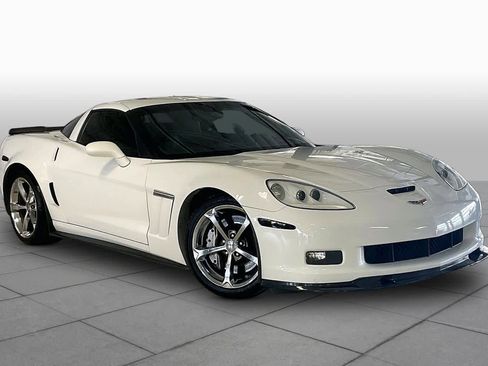 Used 2012 Chevrolet Corvette Grand Sport w/ 3LT Preferred Equipment Group RWD image 2