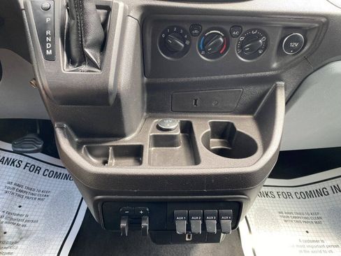 Used 2016 Ford Transit 350 XLT RWD image 19