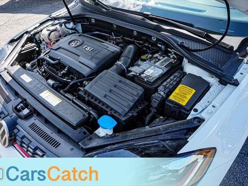 Used 2021 Volkswagen GTI S FWD image 41