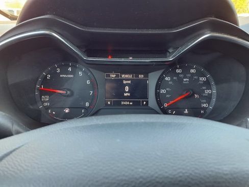 Used 2023 Chevrolet TrailBlazer LT FWD image 16