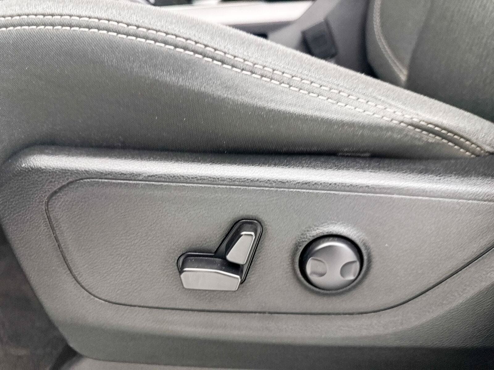 Used 2023 RAM 1500 Big Horn AWD/4WD image 23
