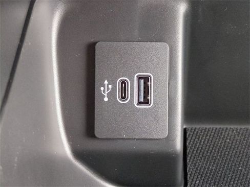 Used 2025 Ford F150 XLT w/ Equipment Group 302A MID image 22