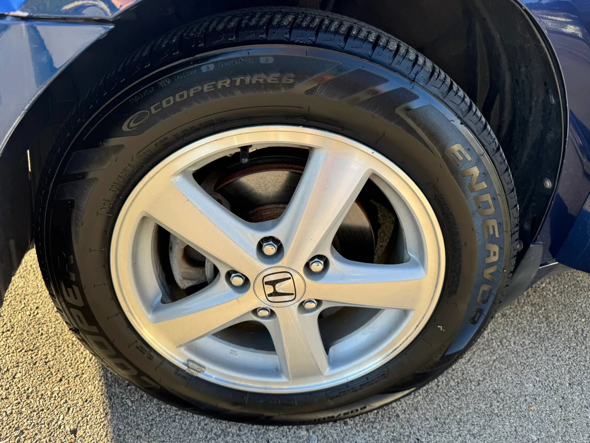 Used 2005 Honda Accord EX image 28