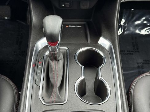 Used 2023 Chevrolet Traverse RS w/ LPO, Floor Liner Package AWD/4WD image 8
