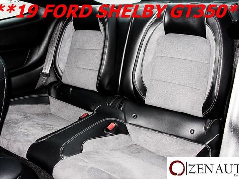 Used 2019 Ford Mustang Shelby GT350 w/ Technology Package image 35