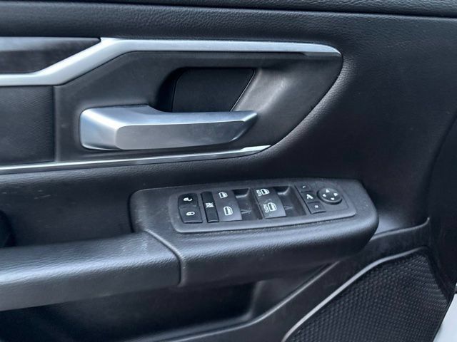 Used 2023 RAM 1500 Big Horn AWD/4WD image 18