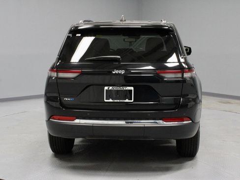 Used 2024 Jeep Grand Cherokee Limited 4xe AWD/4WD image 9