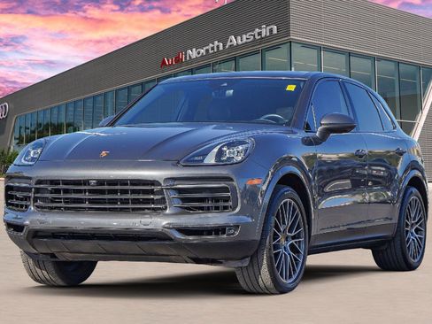 Used 2021 Porsche Cayenne image 6