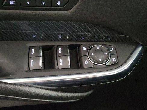 Certified 2023 Cadillac XT4 Sport FWD image 17