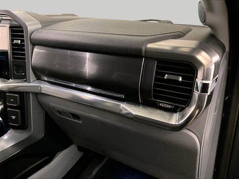 Used 2021 Ford F150 Lariat w/ Equipment Group 501A Mid AWD/4WD image 15