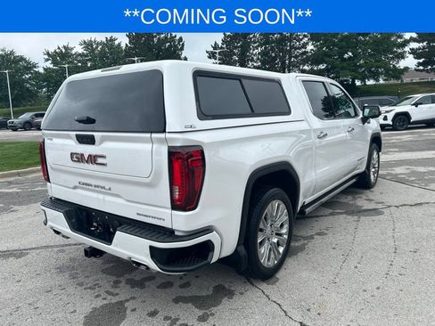 Used 2022 GMC Sierra 1500 Denali w/ Denali Premium Package AWD/4WD image 6