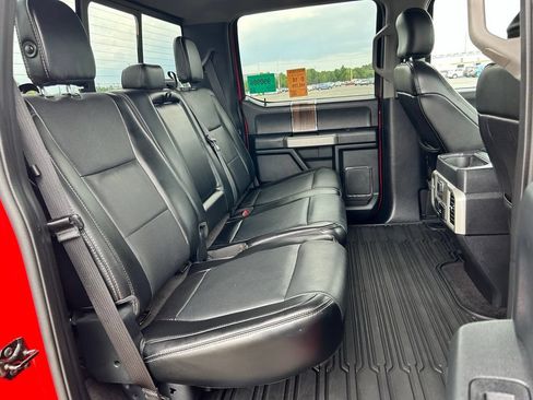 Used 2017 Ford F150 Lariat w/ Equipment Group 502A Luxury AWD/4WD image 15
