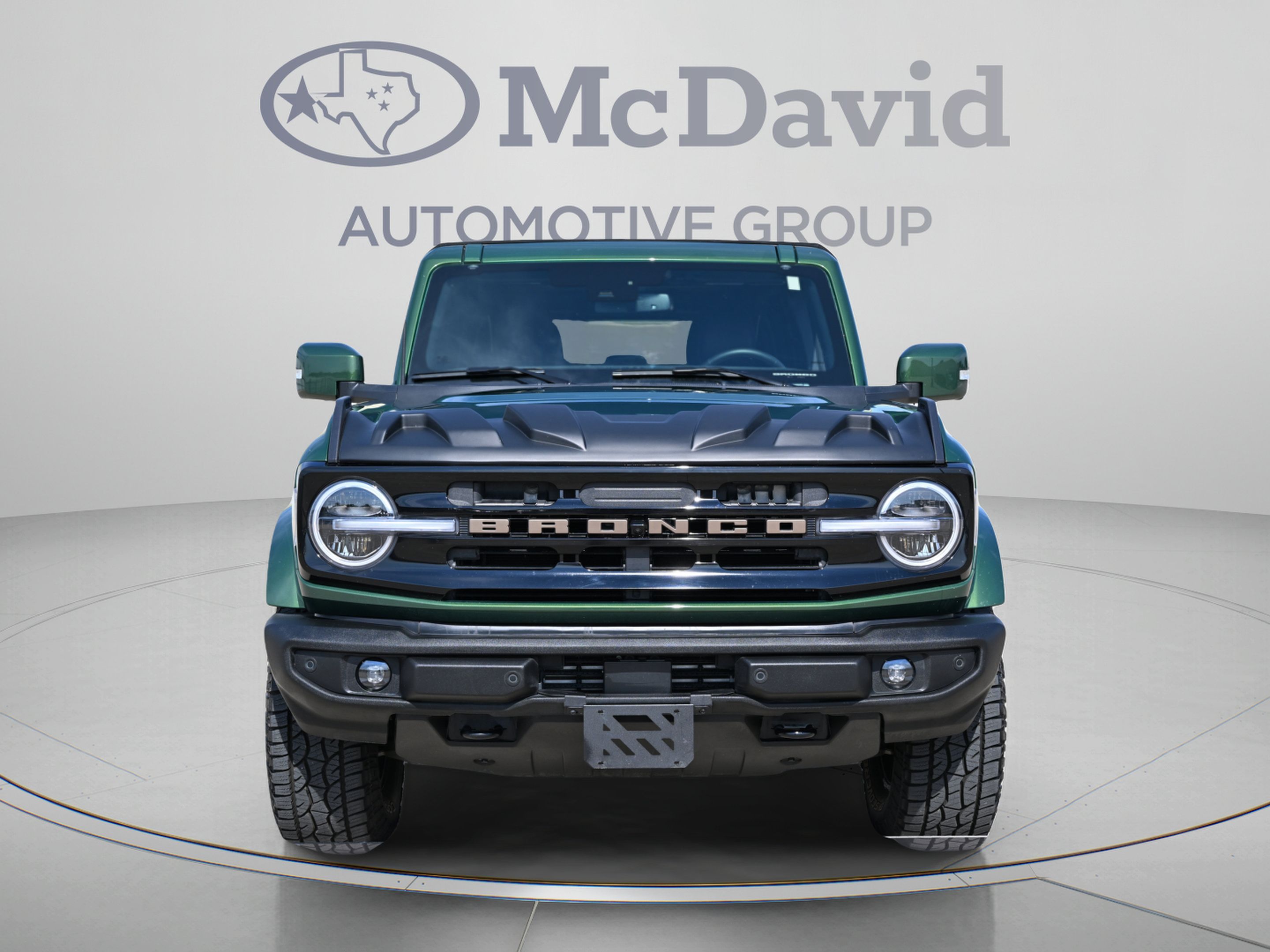 Used 2025 Ford Bronco Outer Banks AWD/4WD image 9