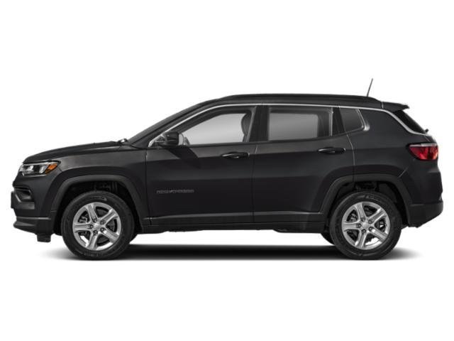 New 2026 Jeep Compass Latitude AWD/4WD image 4