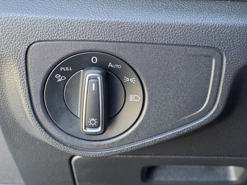 Used 2021 Volkswagen Atlas SE w/ Panoramic Sunroof Package image 27