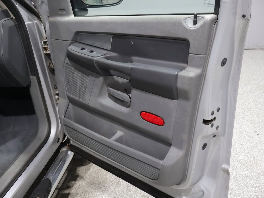 Used 2007 Dodge Ram 1500 Truck SLT w/ Mopar Chrome Edition Group AWD/4WD image 27