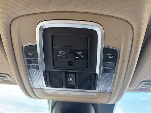 Used 2021 RAM 1500 Laramie w/ Off Road Group AWD/4WD image 50