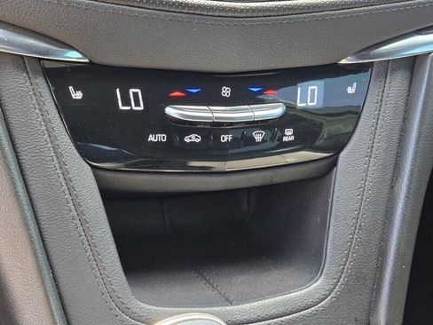 Used 2021 Cadillac XT5 Premium Luxury AWD/4WD image 22