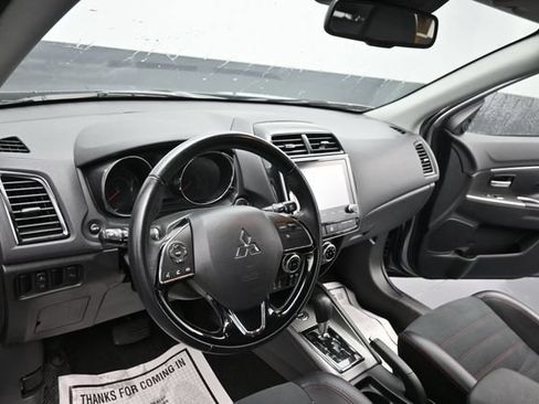 Used 2024 Mitsubishi Outlander Sport ES AWD/4WD image 13