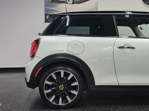 Used 2024 MINI Cooper SE FWD image 21