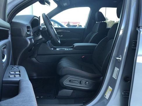 New 2026 Honda Pilot Sport image 9