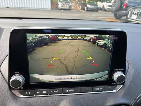 Certified 2023 Nissan Sentra SV w/ All-Weather Package FWD image 21