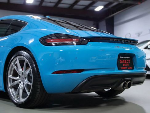 Used 2018 Porsche 718 Cayman S image 17