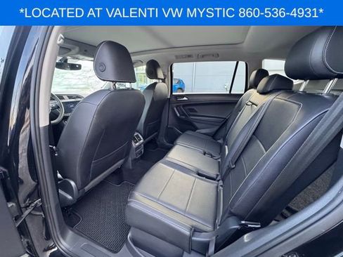 Certified 2021 Volkswagen Tiguan SE w/ Panoramic Sunroof Package image 10