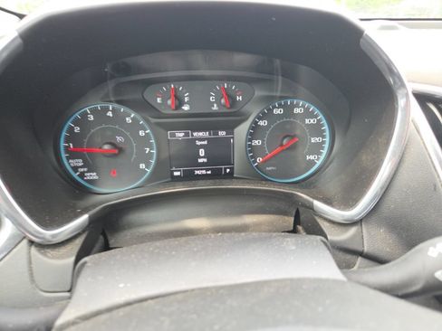 Used 2018 Chevrolet Equinox LT FWD image 21
