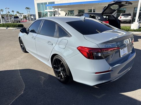 Certified 2023 Honda Civic Sport image 3