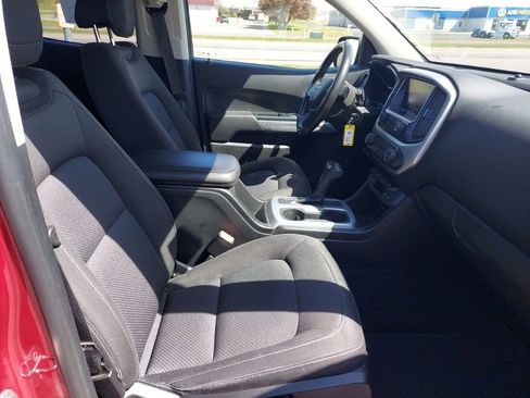 Used 2018 Chevrolet Colorado LT w/ LT Convenience Package AWD/4WD image 9