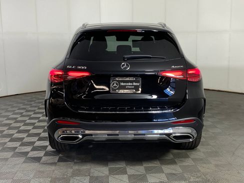 New 2026 Mercedes-Benz GLC 300 4MATIC image 9