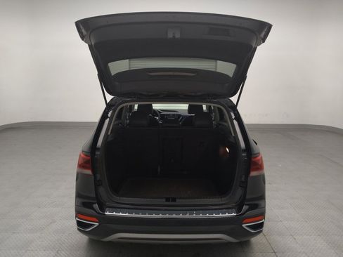 Used 2022 Volkswagen Taos SE AWD/4WD image 29