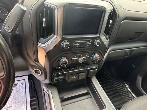 Used 2020 Chevrolet Silverado 1500 RST AWD/4WD image 12