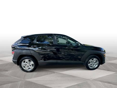 Used 2026 Hyundai Kona SE FWD image 9