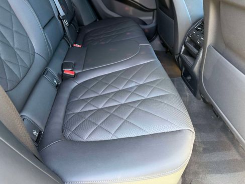 Used 2024 BMW X6 M60i image 32