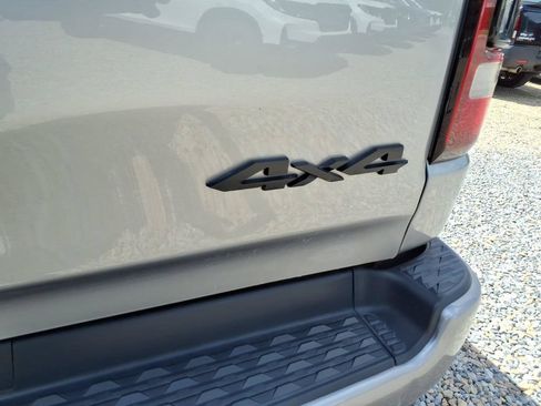 Used 2022 RAM 1500 Laramie AWD/4WD image 21
