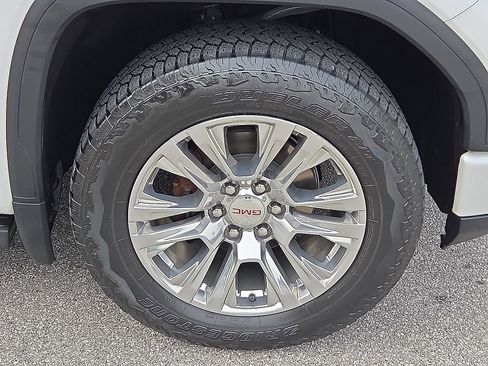 Used 2023 GMC Sierra 1500 Denali AWD/4WD image 7
