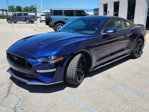 Used 2020 Ford Mustang GT w/ Equipment Group 301A RWD image 3