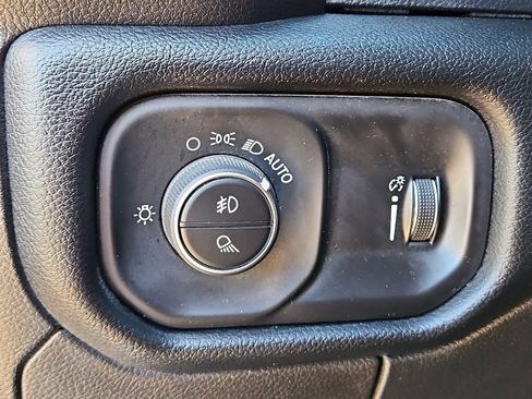 Used 2022 RAM 1500 Lone Star image 24