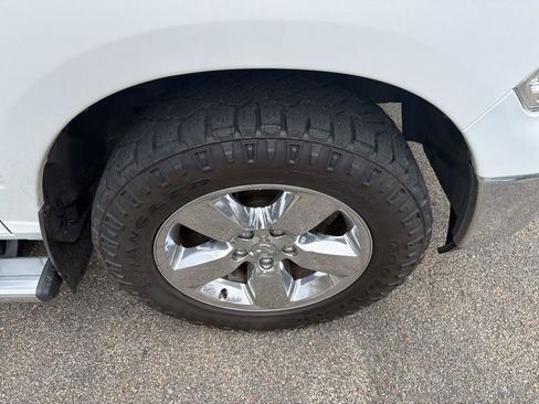 Used 2018 RAM 1500 Big Horn image 9