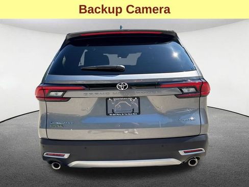 Used 2026 Toyota Grand Highlander AWD Hybrid image 11
