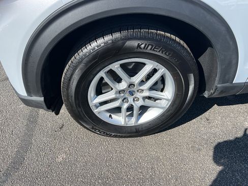 Used 2026 Ford Explorer Active w/ Active Comfort Package image 7