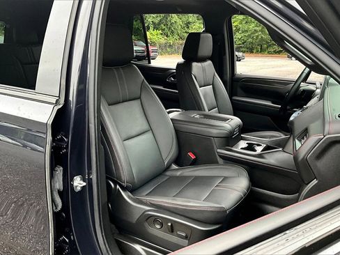 Certified 2022 Chevrolet Tahoe RST w/ Luxury Package image 26