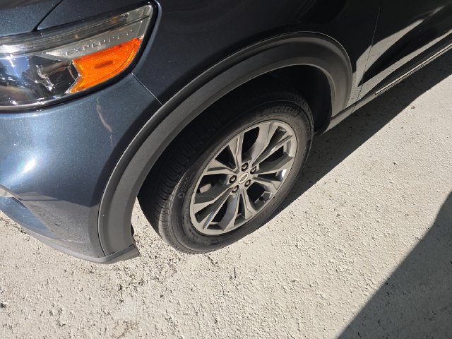 Used 2023 Ford Explorer XLT w/ Equipment Group 202A AWD/4WD image 9