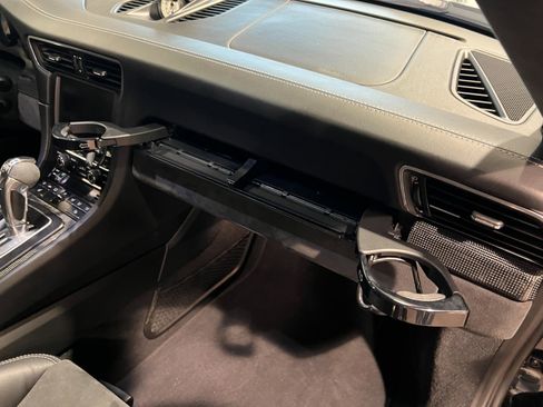 Used 2014 Porsche 911 GT3 image 39