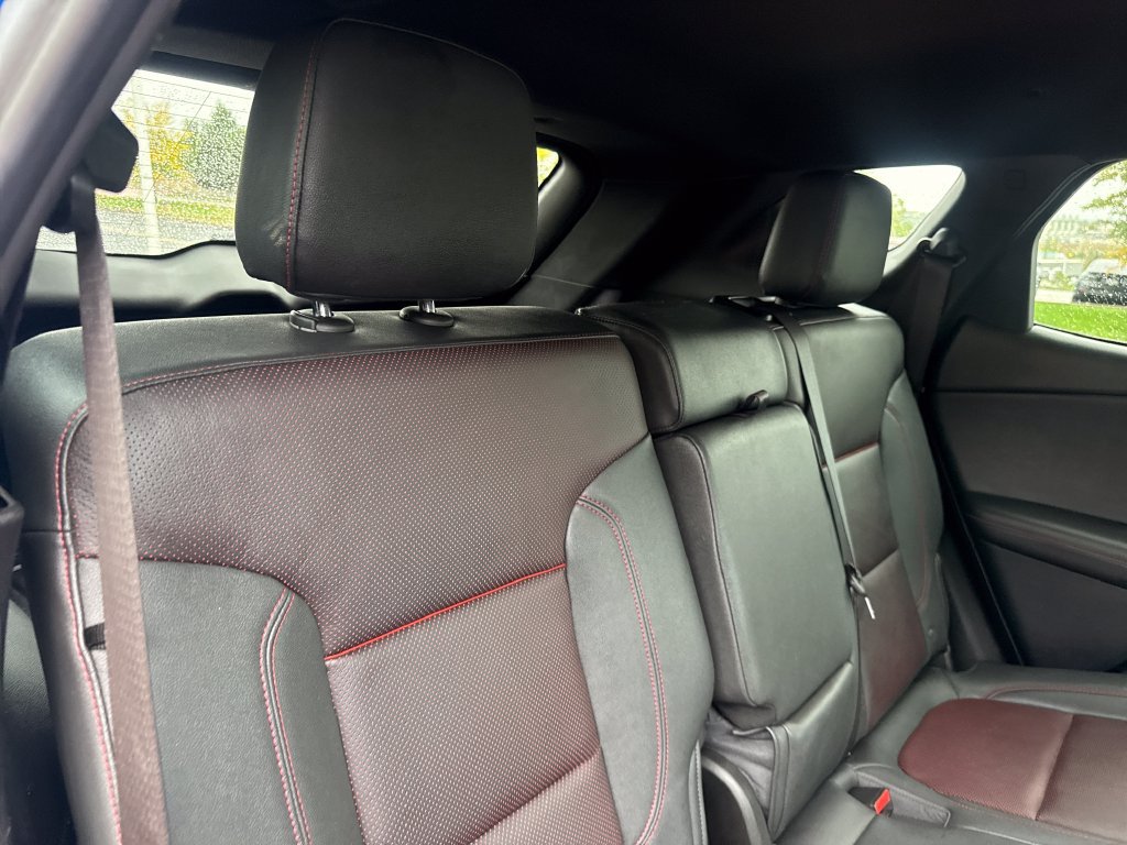 Used 2025 Chevrolet Blazer RS FWD image 27