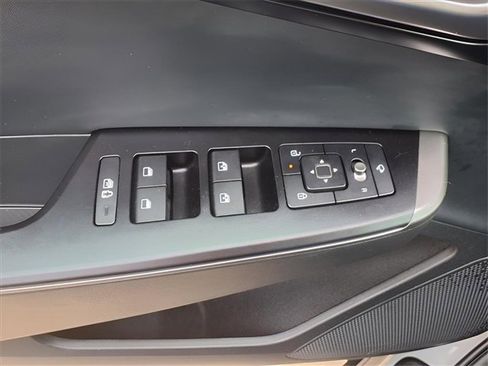 New 2025 Kia EV6 Light image 18