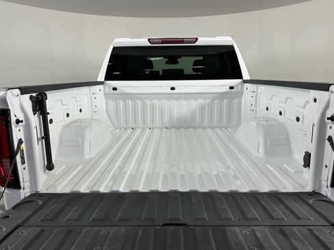 Used 2023 GMC Sierra 1500 SLT image 19